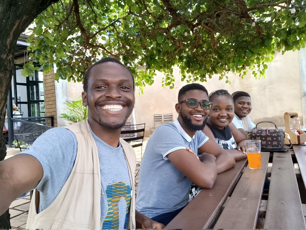 directorz15's tweet image. Celebrating the small small Wins with the Team.🙏🪄
#PushingTheLimitsForBetter