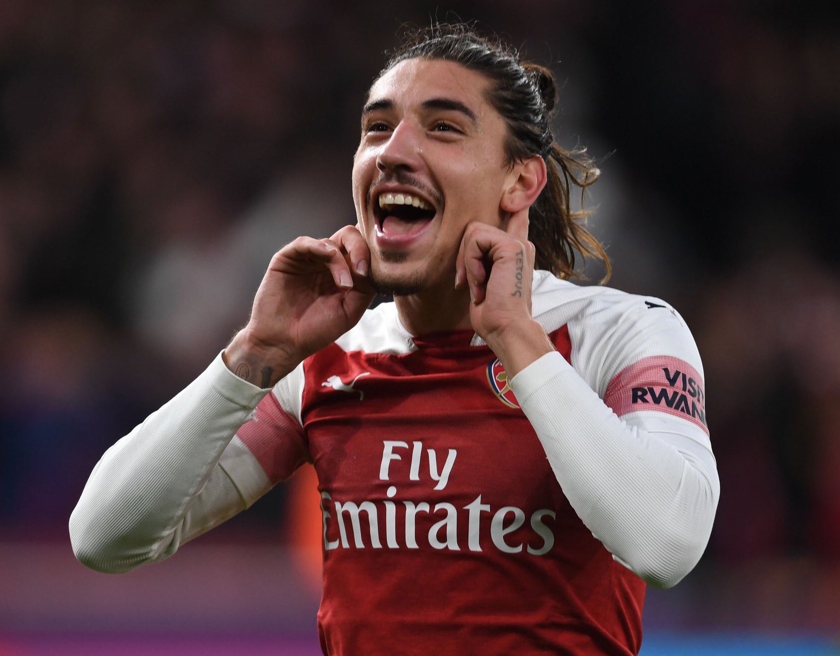 Happy birthday hèctor Bellerin. Once a Gunner, always a Gunner!!! 