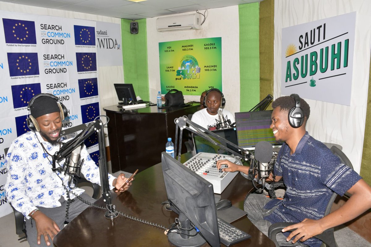 CultureCentreKE's tweet photo. The activities of the Performing Arts Week in Mombasa will continue tomorrow.
@KahuroKimani, principal creative production officer @CultureCentreKE is @SautiYaPwani to expound on the event
#performingartsweek
#TwendeTheatre
#inspiringculturalconnections https://t.co/SndCiDL343