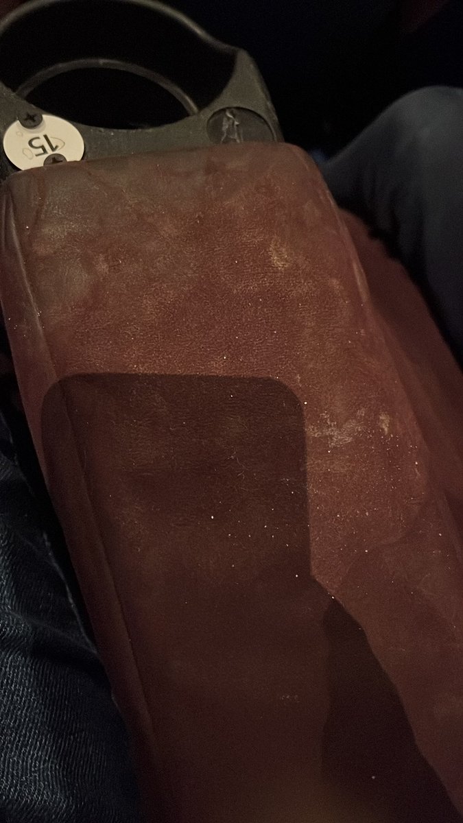 Emzy_Hannah's tweet photo. @vuecinemas redditch is rotten!! 🤢🤮 put me right off my nachos!! #NeverAgain https://t.co/XC90QSkYUe