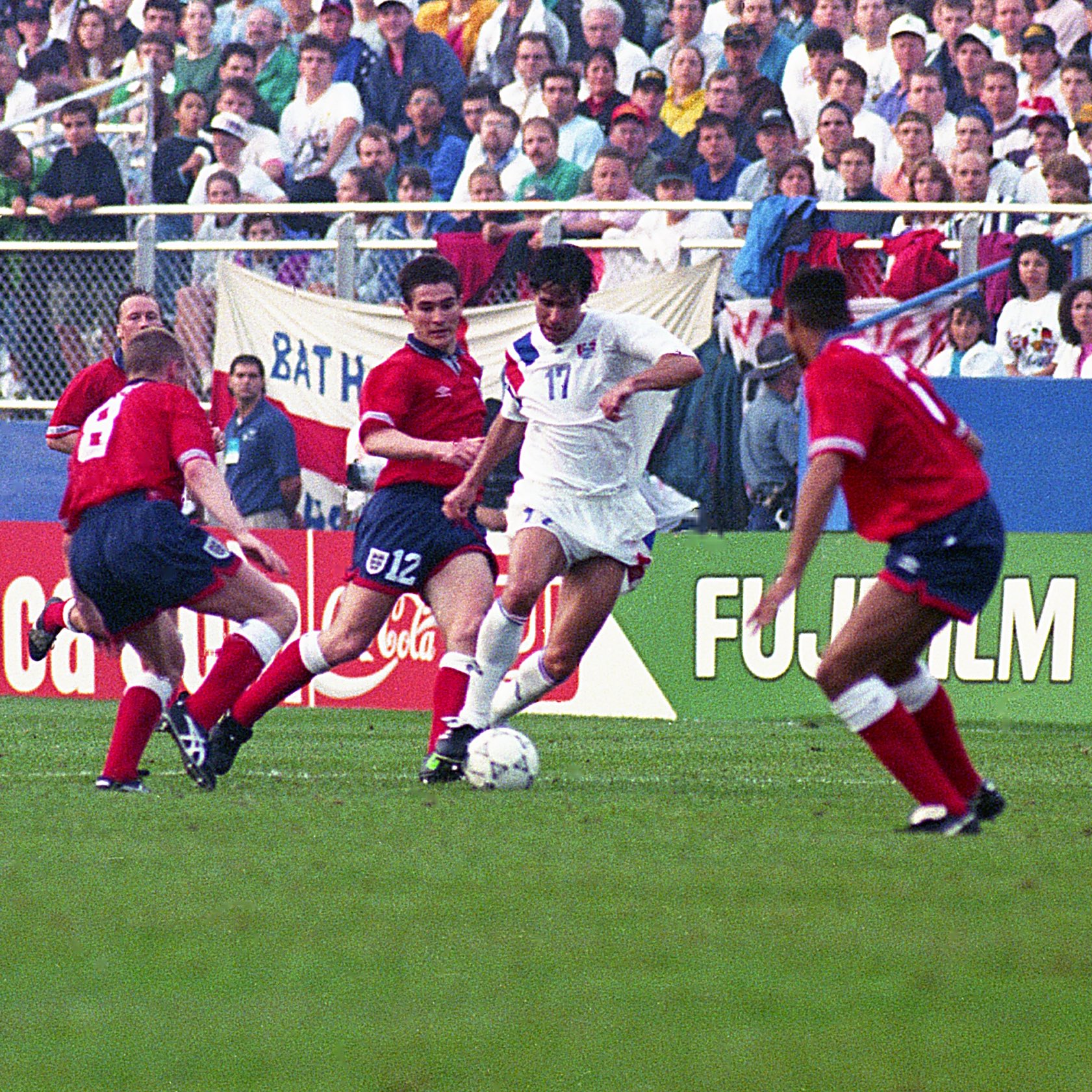Happy birthday to World Cup veteran Roy Wegerle! 