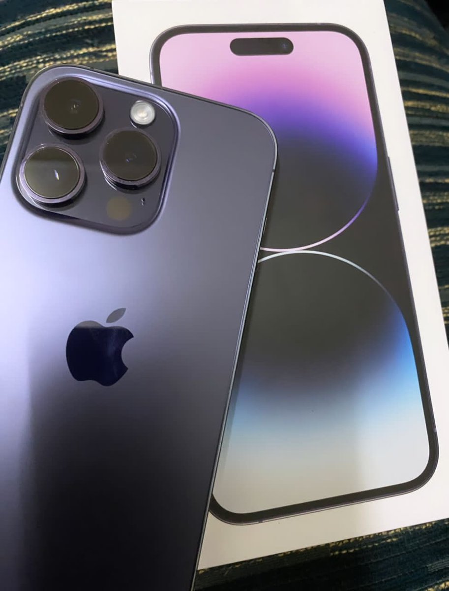 misooosomi_'s tweet photo. Iphone 14 Pro ingin dilepaskan🙌🏻

📍Cod, Kuching, Sarawak https://t.co/hVAI0Tj2E9