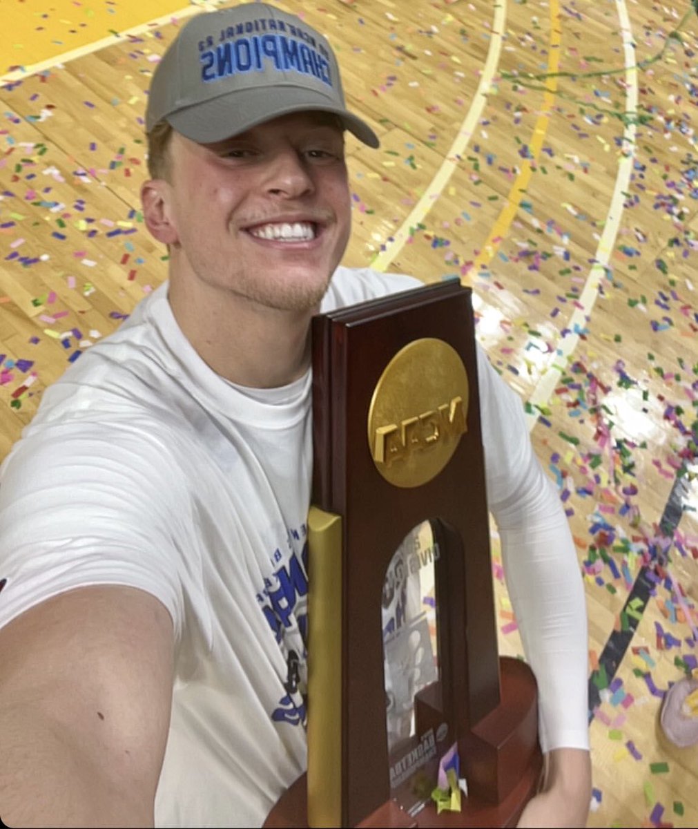Love this pic from <a href="/3ianderson4/">ian anderson</a> all those years of games, practice and the inevitable injuries and physical therapy.  His mom and i would tell him to “Work hard and have fun”.  From this pic, looks like mission accomplished!  #CNU #d3hoops #nationalchampionship