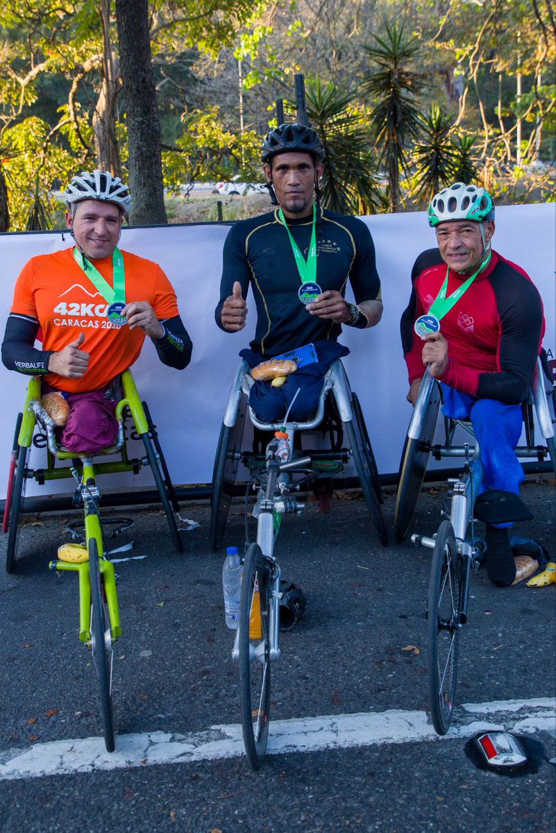 Ganaron en la categoría Personas con Discapacidad 21K: 🏅 Juan Valladares, Caracas 🥈Alexis Cabarcas, Caracas 🥉Jesús Aguilar, Carabobo ¡Felicidades! #ManoDuraContraLosCorruptos