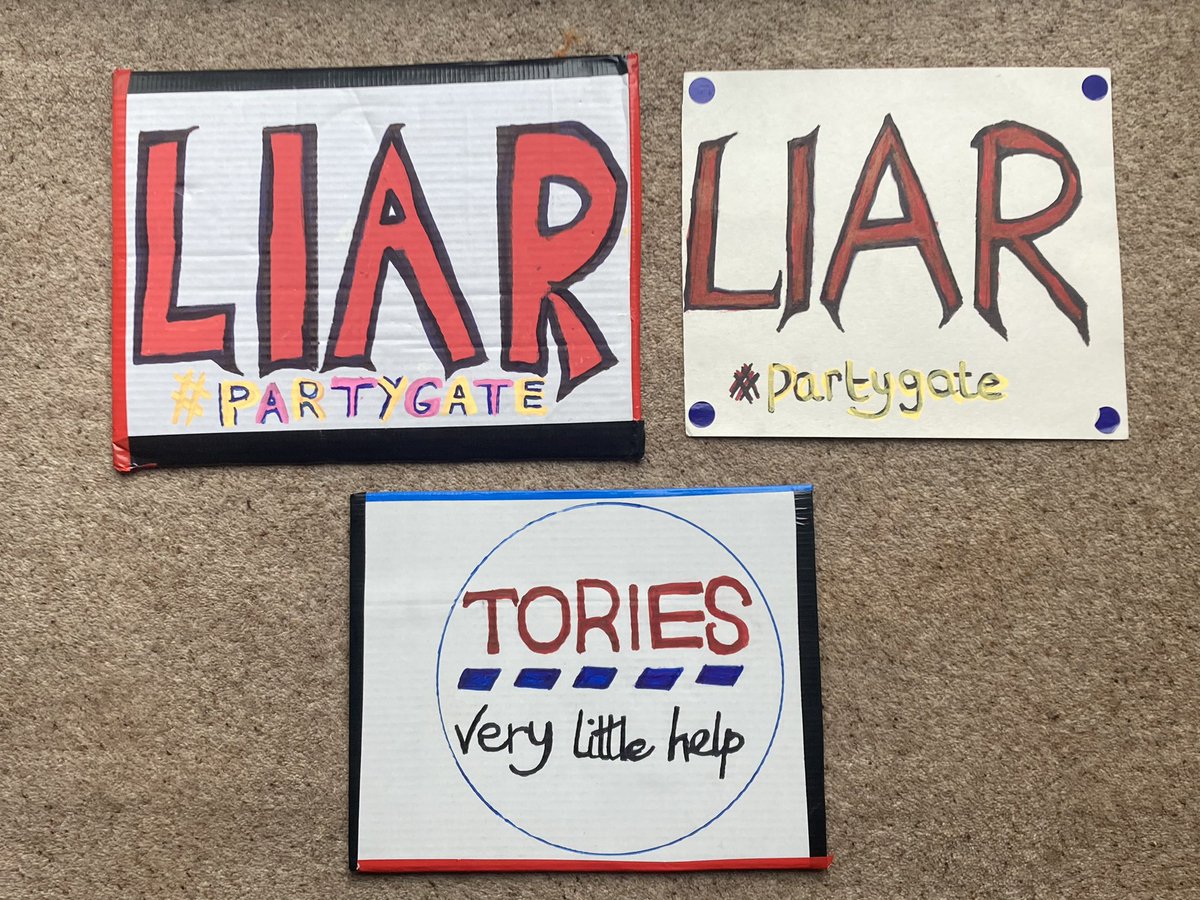 😡🇬🇧😡🇬🇧😡🇬🇧😡🇬🇧😡🇬🇧 The Place: Westminster The Day: Wednesday March 22 The Time: 11 am onwards The Reason: #BorisJohnson giving evidence on #partygate Be there with @snb19692 and friends. Look, I have even made extra placards! #boristheliar #toriesliedpeopledied