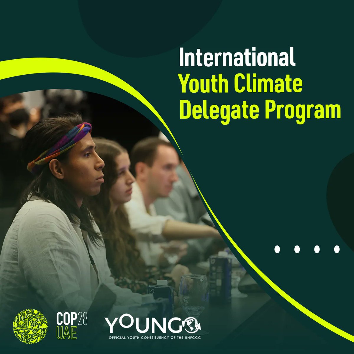 Youth are at the forefront of #ClimateChange & must be at the heart of our response ✊

The International #YouthClimateDelegate Program from @COP28_UAE & @IYCM will meaningfully engage 1⃣0⃣0⃣ young people in climate negotiations 🤩

Apply now 🙋‍♀️💚 bit.ly/Delegate-Progr…