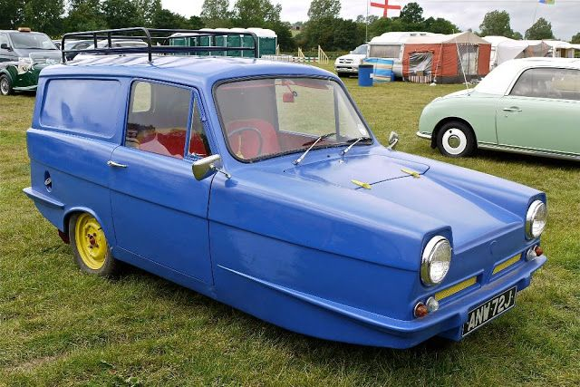 Rockstarscars's tweet photo. The Kings Cross Car Boot needs our help
They're looking for Reliant Robin kitten Rebel Regal for a shoot in London on Tuesday am 21st March 
Happy have more Bond Bug or Scimitars 
They'll have the daughter of designer Tom Karen attending the shoot. pls spread the word pls RT https://t.co/naBWivtWG3
