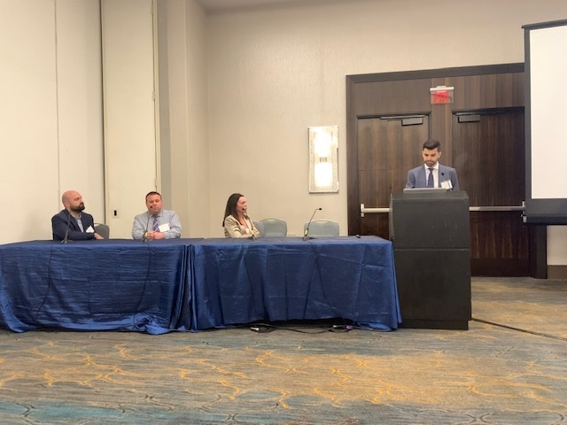 Our final expert panel discussion on salivary gland tumor & recurrent H&N cancer management. Our panel discussions encourage questions from our attendees who ask the very best questions on treatment management! That's a wrap for 2023! @CleveClinicFL @Cancer_CCFla @ClevelandClinic