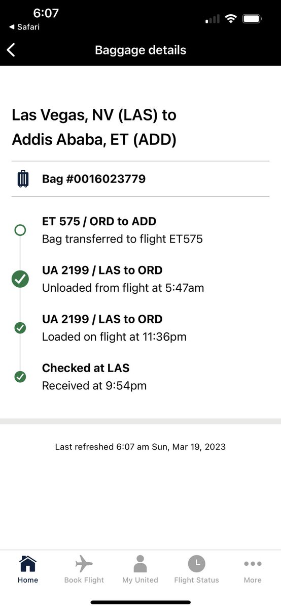 heyyitsshaee's tweet photo. Hey @united my husband just made it to Africa but i looks like his bag is still sitting on the Tar Mac in Chicago. Can you help us find this bag?? 
Despite the screenshot below we’ve already talked to 2 agents who’ve told us “there’s nothing United can do” https://t.co/9qQXsFyowA