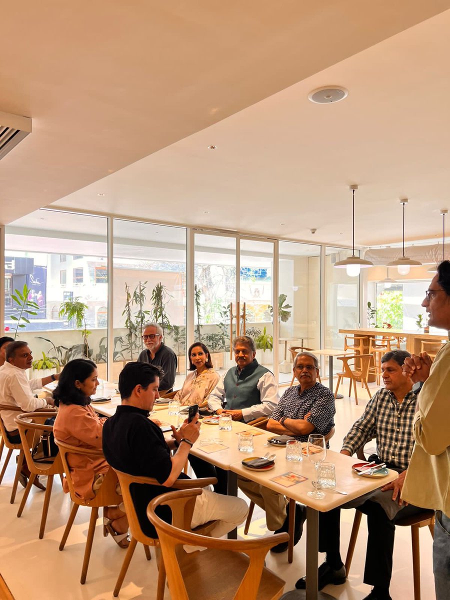 manoj_naandi's tweet photo. Gratitude. That’s the only word to say. 20 yrs of work by @naandi_india expressed in this magical place @arakucoffeein had all Trustees @anandmahindra @kris_sg @satishkreddy &amp; Maganti Prasad show up along with Jorge Zapata, NYC based Architect &amp; the legend @padukoneprakash too.+ https://t.co/bfnxGR0eLn