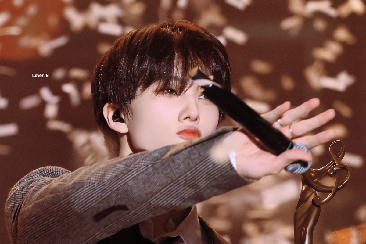 loverboy_JS25's tweet image. 220119 서울가요대상 지성 HQ

-
#지성 #JISUNG #チソン #NCT #NCTDREAM
#엔시티드림