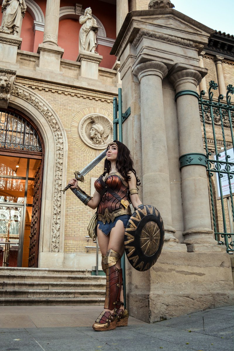 Lune Dark Wolf tweet media