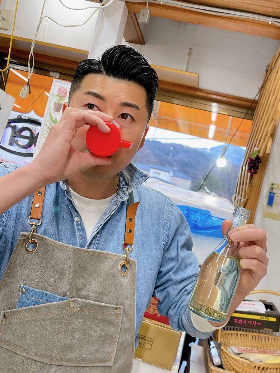 takamura_dayo's tweet photo. 本日ついにマムシ酒を試飲してみました😍🔥
疲れた体に染み渡る〜🔥

これはもうギンギンガンガンマグナムドライになりそうです🔥🔥🔥

明日もこれで頑張れます！！
Noriさん！いつもベビ汁ありがとうございます😘❤️❤️🐍
あー最高❤️❤️ https://t.co/DRKhuz7E11
