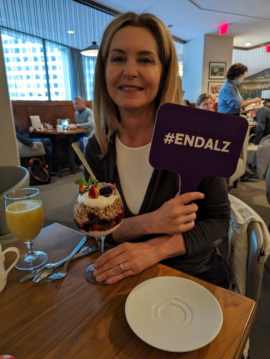 The #PerfectParfait to get ready for a day of @ALZIMPACT  #alzforum @TerriGuidry6 from @alzdsw says #ENDALZ now!