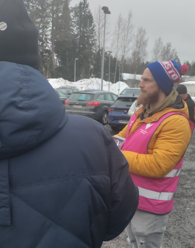LempaalanV's tweet photo. Satu Kosola, Esko Turunen, @MariLind21 @theaaponiemi @VirvaMariRask @AnneNyman2019 #Vasemmisto #Pirkanmaa #eduskuntavaalit https://t.co/ognIlM4nRO