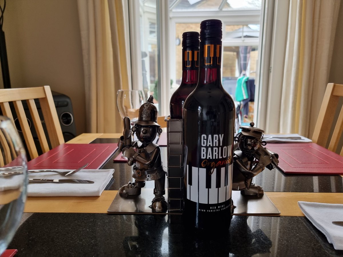 Waiting for Mum and Co