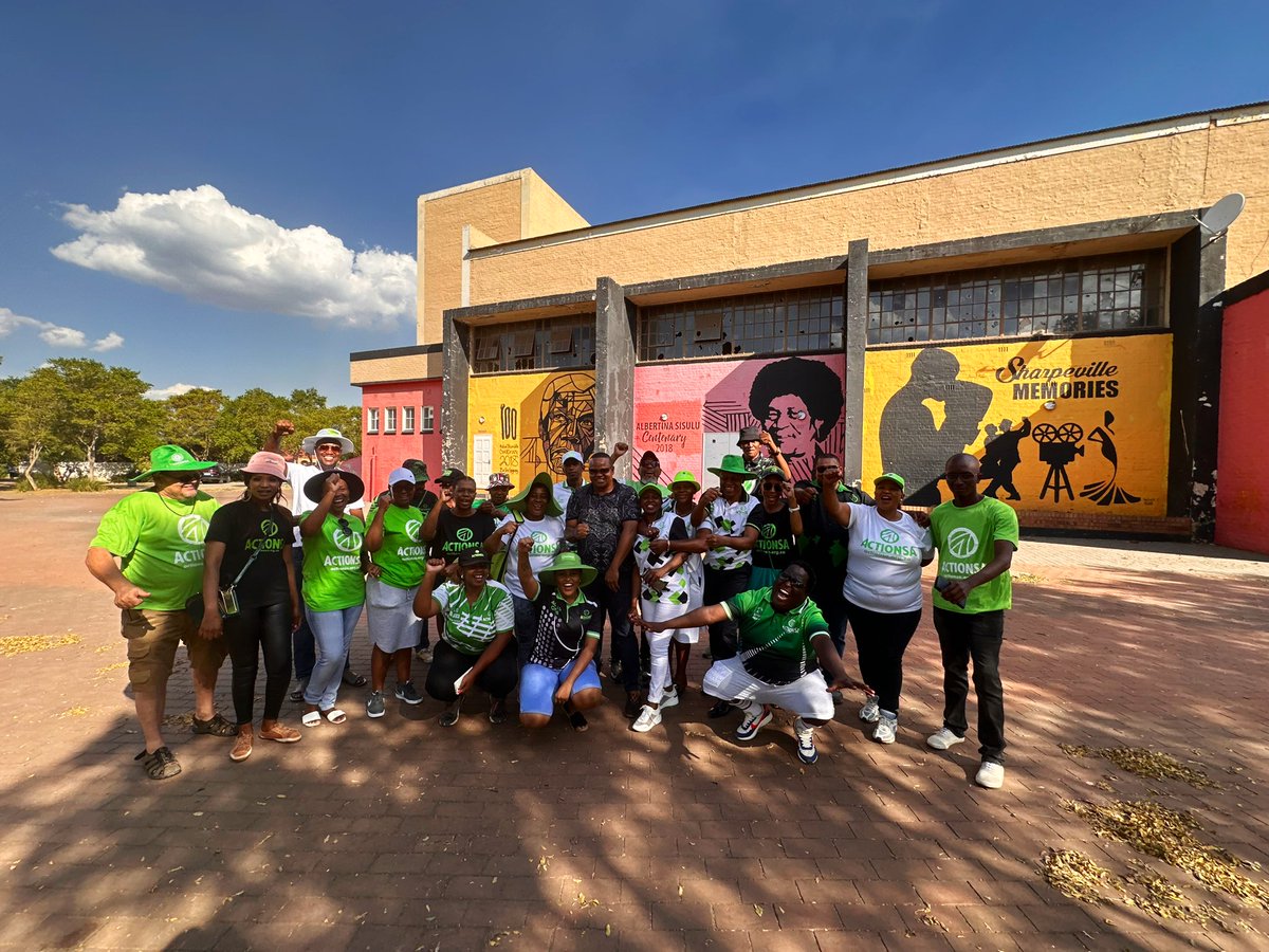 Actioners in Sedibeng for a door to door campaign ahead of our Human Right’s Day campaign. #LetsFixSA