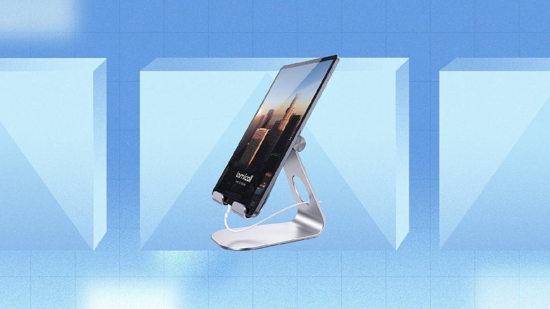 Emma Hudson tweet media