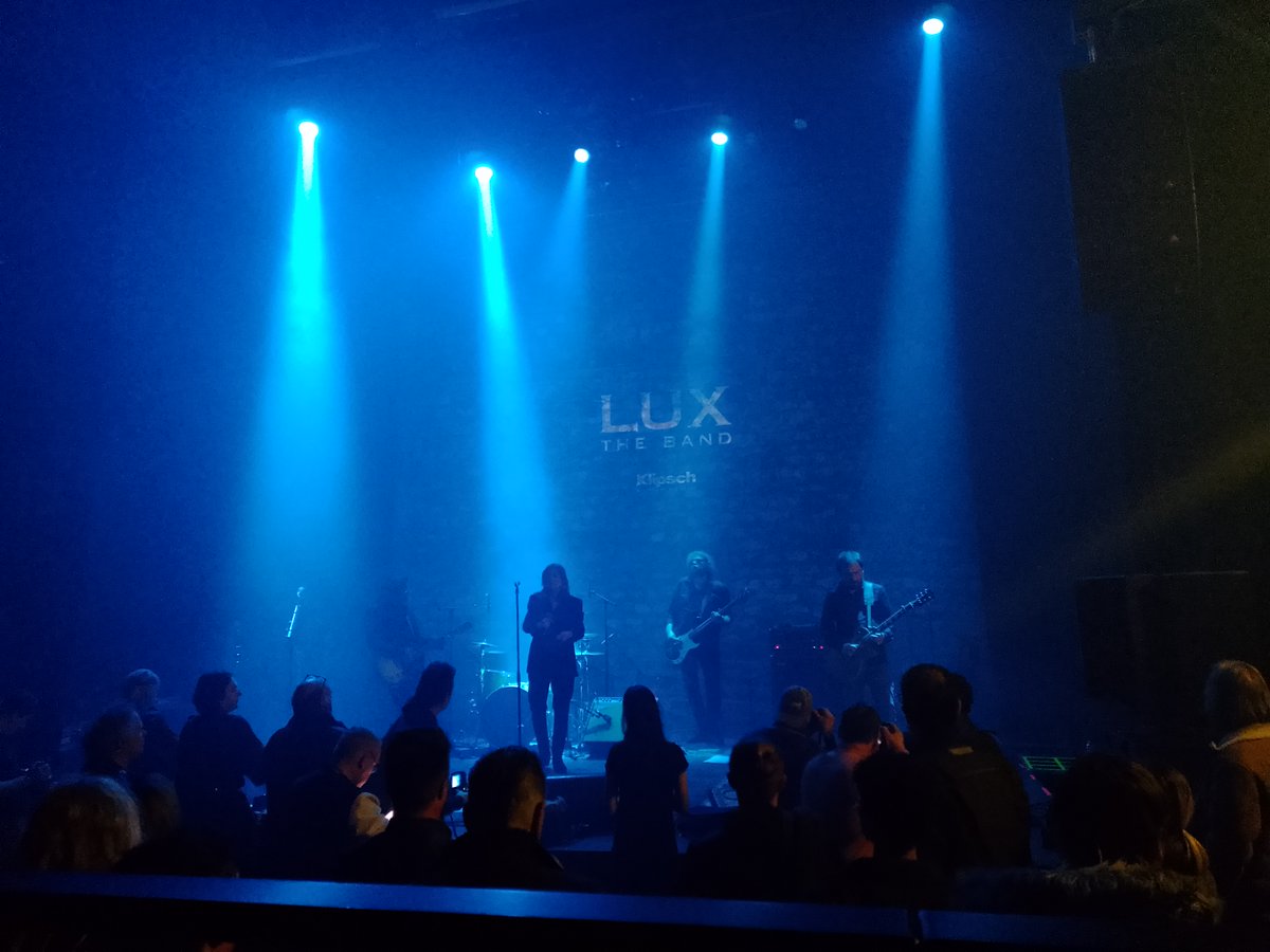 OfficialHalcyon's tweet photo. Vendredi 17 Mars 2023, un concert du groupe @lux_theband au Café de la Danse. 🥳 🙌 Cc @haylenmusic @Cafedeladanse - #Concert #Acoustique #Musicue #LuxTheBand #Haylen #CaféDeLaDanse #Paris ! https://t.co/x78vejSQZ7