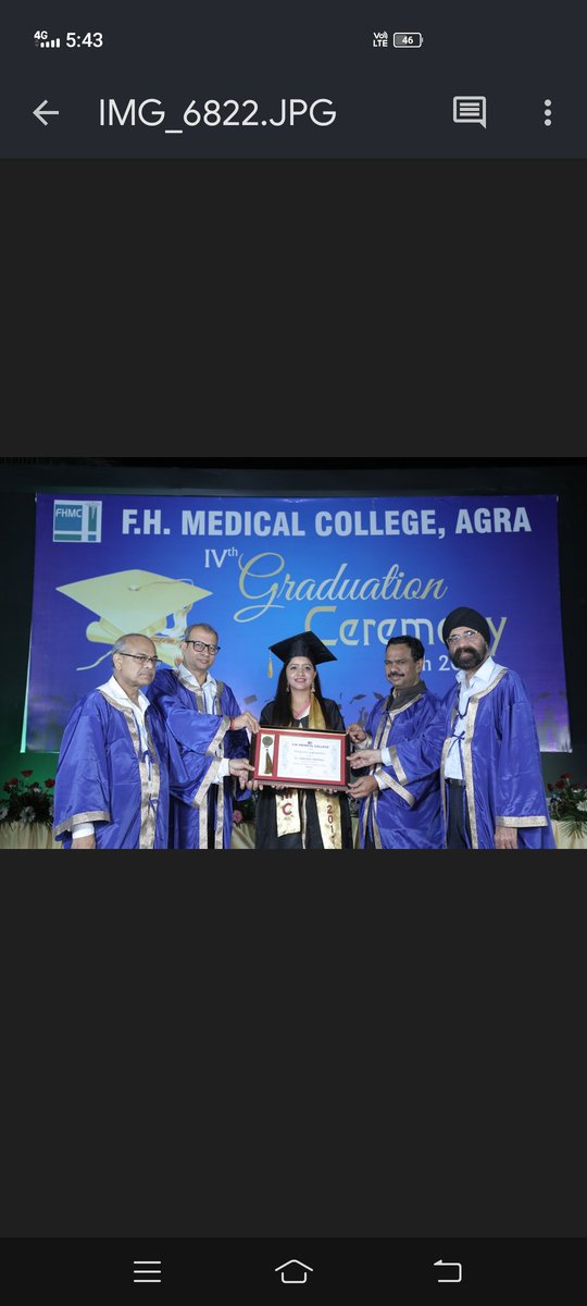 Sandhya28033269's tweet photo. Graduation day❤️ !
.
.
.
.
#mbbs #doctor #mbbslife https://t.co/nSnQMLJYQX