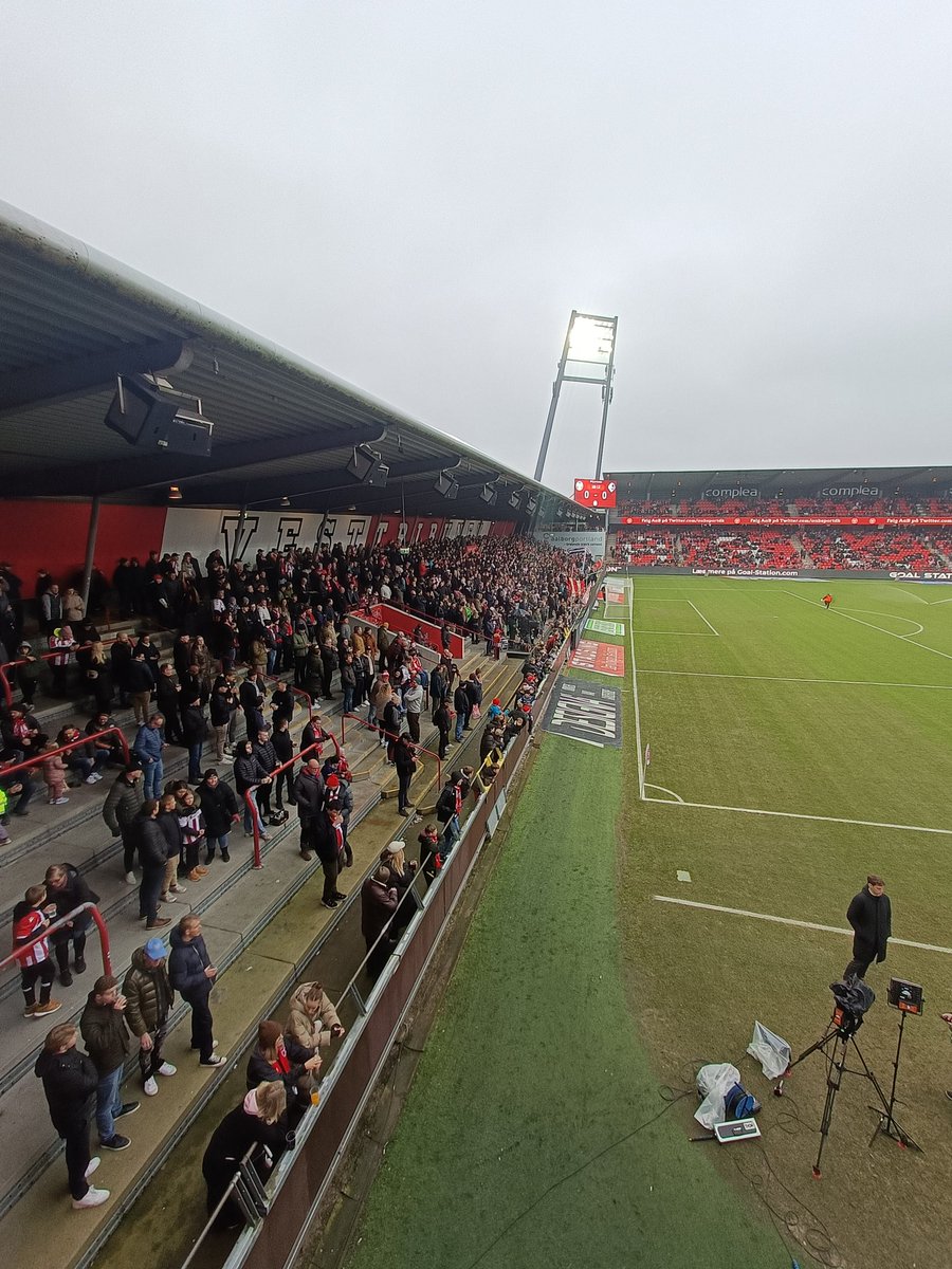 gramzitooo tweet media