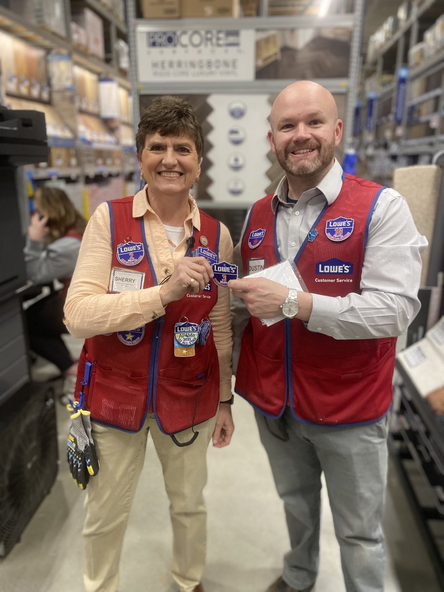 lowes0637 tweet media