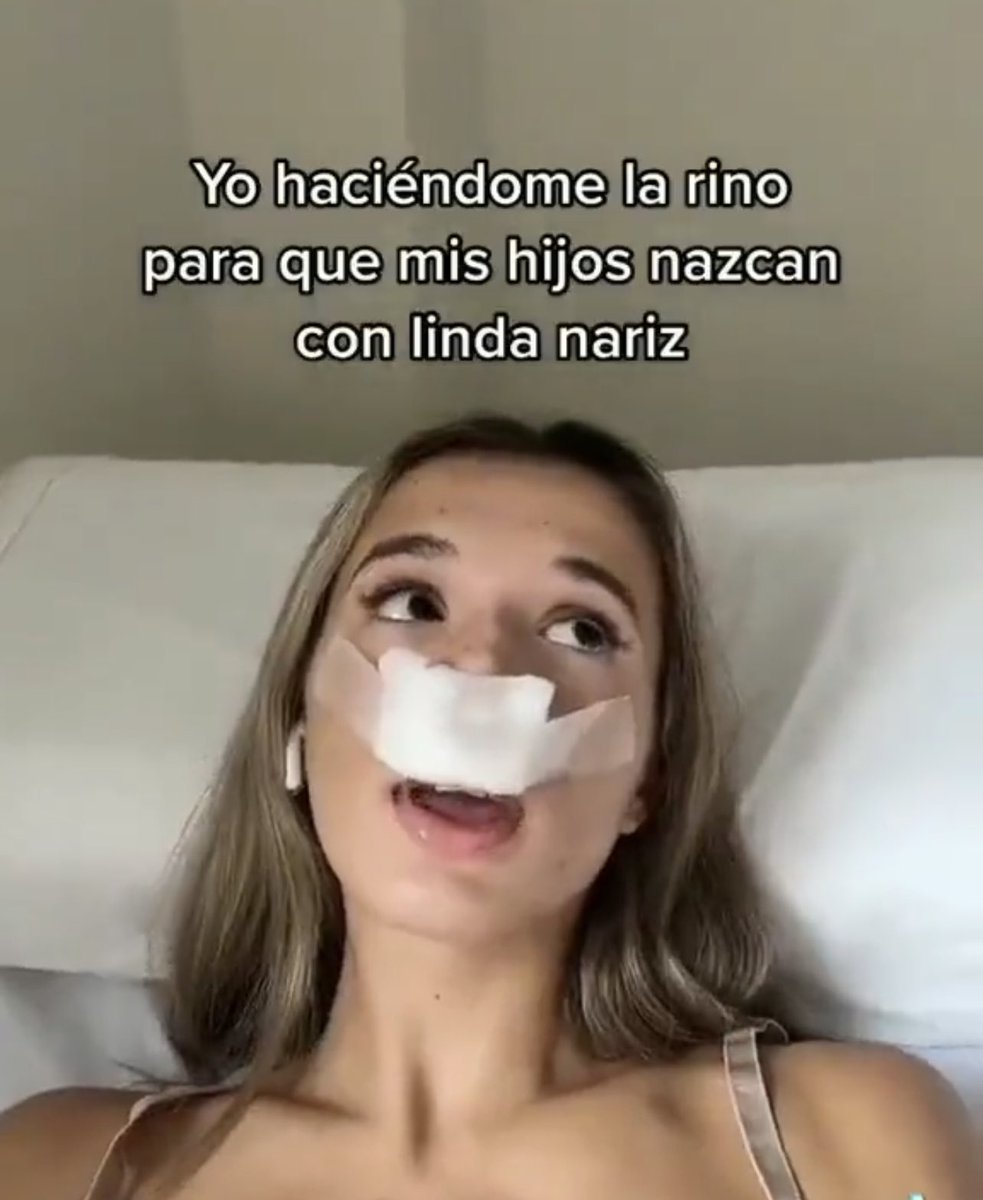 ceciarmy's tweet photo. No sé si funciona así https://t.co/oYSkwVH7UN