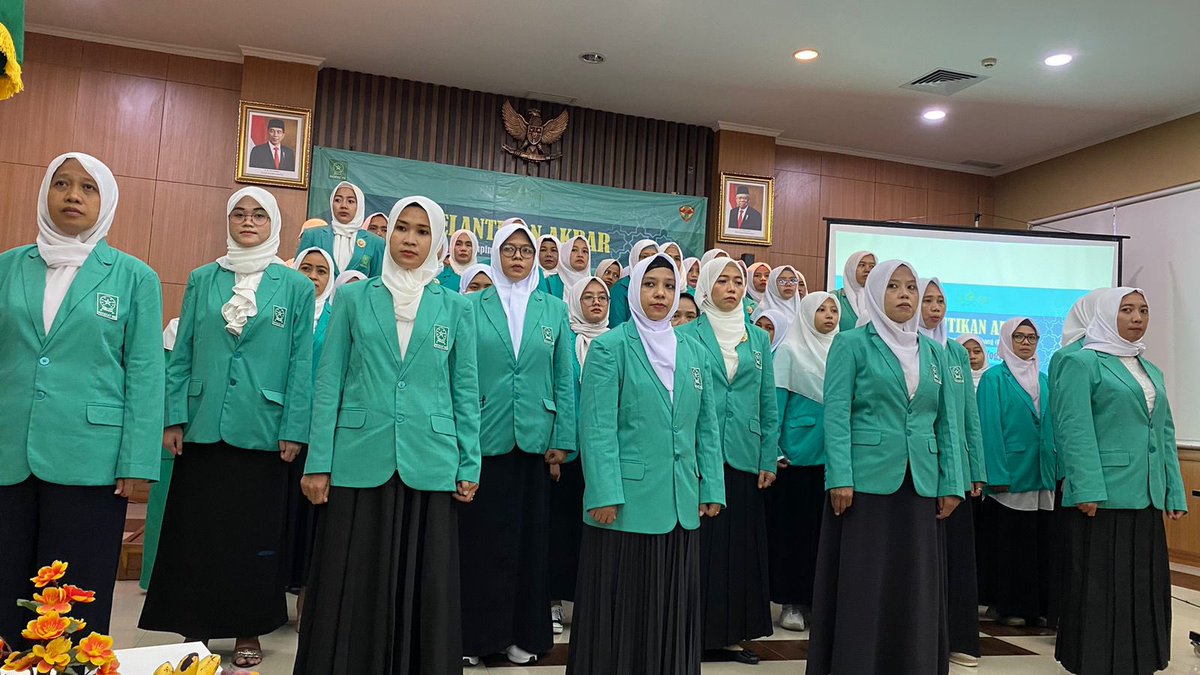 YayasanLKiS's tweet image. Selamat &amp;amp; Sukses atas Pelantikan Akbar Pimpinan Anak Cabang (PAC) Fatayat NU se Kota Yogyakarta. Pelantikan ini dilakukan 19 Maret 2023 di Kantor DPD RI Perwakilan DIY dengan tema “Sinergi Gerakan #Perempuan Demi Kemandirian dan Kemajuan Perempuan menuju #Yogyakarta #Setara”.