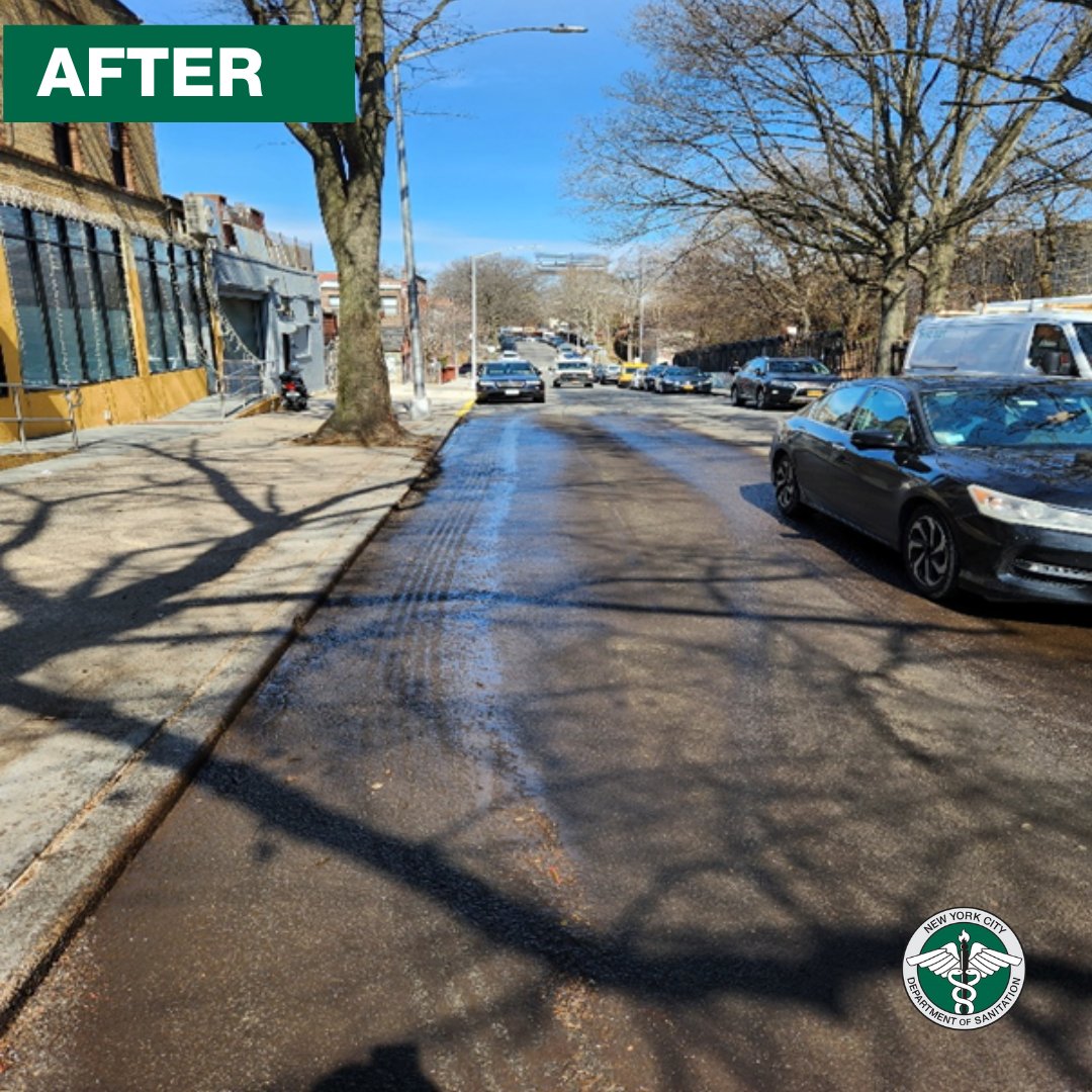 NYCSanitation's tweet photo. Abandoned dining sheds do nobody good.
 
So #NewYorksStrongest removes them 💪
 
In Woodside, Queens, our team removed this shed, and now the community has its clean street back. 
 
See a shed that has to go? Call 311. https://t.co/5baq4Pfm47