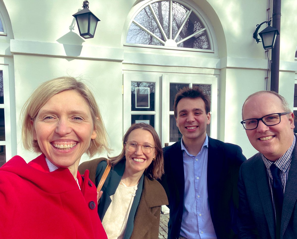 ALegucka's tweet photo. Today I had pleasure to discuss the issue “How to Navigate Society and Politics in the Digital Age. Implications for Europe" at the @coenatolin with @KasiaSumi and @kalenskyj and Anton Najczuk Thank you @areichardt for the invitation 
https://t.co/QhHKCTHfsG https://t.co/V2b2tqaOcI