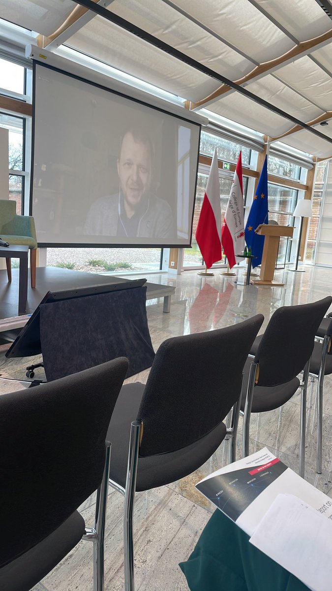 ALegucka's tweet photo. Today I had pleasure to discuss the issue “How to Navigate Society and Politics in the Digital Age. Implications for Europe" at the @coenatolin with @KasiaSumi and @kalenskyj and Anton Najczuk Thank you @areichardt for the invitation 
https://t.co/QhHKCTHfsG https://t.co/V2b2tqaOcI