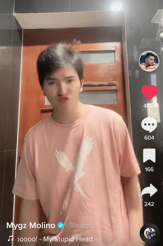 Cute ni bunso

SUBSCRIBE MYGZ MOLINO

#MygzMolinoYtRoad_2M