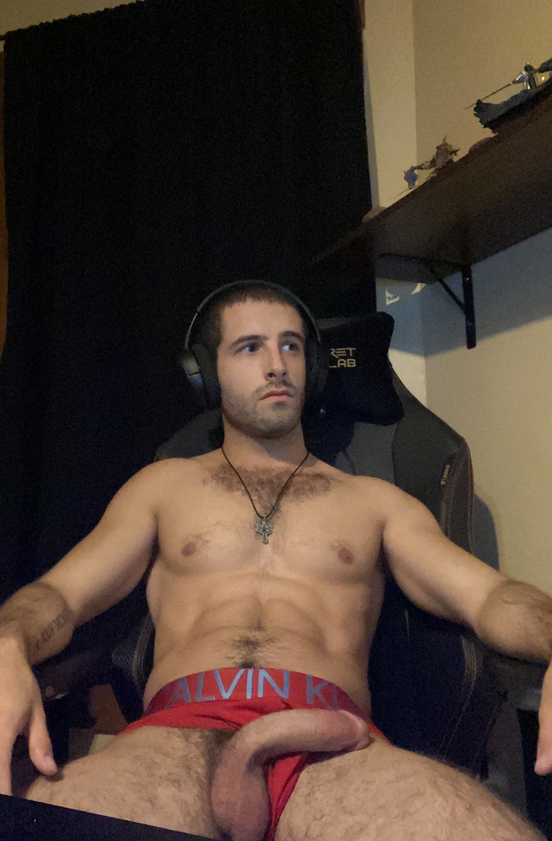 Alex Monroe tweet media