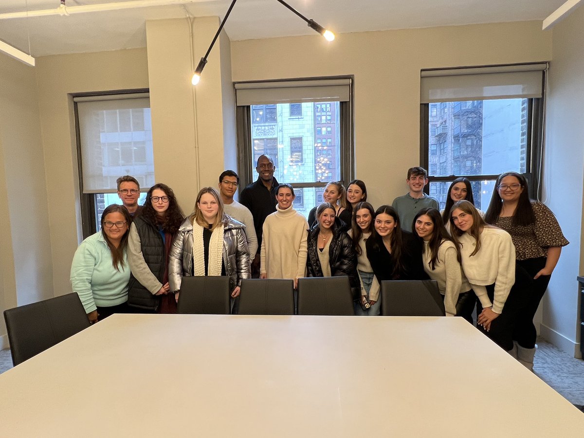 PineCrestian's tweet image. Students journalists traveled to the 96th Annual @CSPA Conference in NYC. They met with #PCAlumni and learned about best practices from experts on the field. #PCStudentJournalism