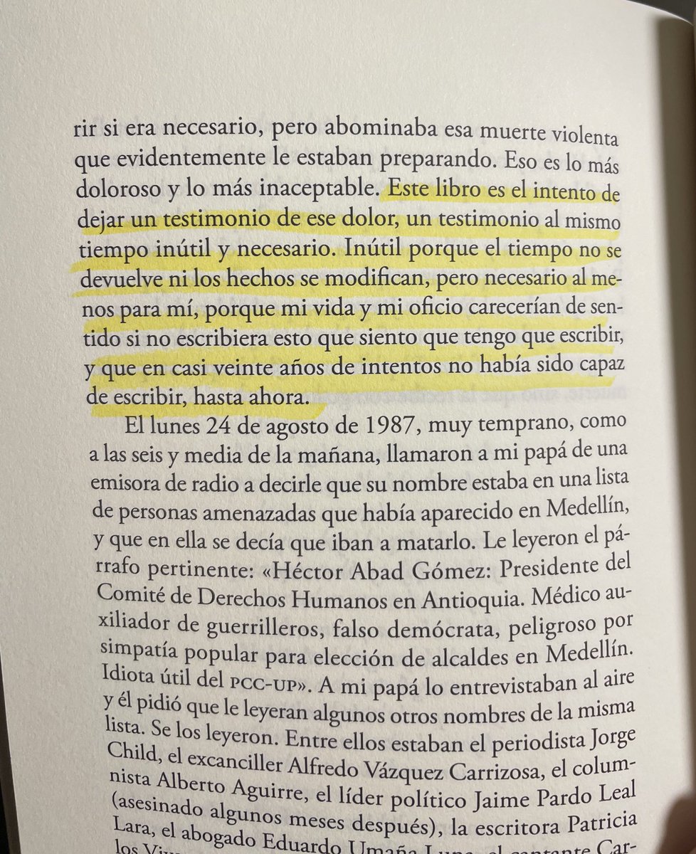 anavcoqui's tweet image. en el día del padre quiero recordar esta barbaridad de libro de héctor abad faciolince, el olvido que seremos. escribir y leer sobre el duelo es la forma más dulce que tenemos para poder llevarlo💘