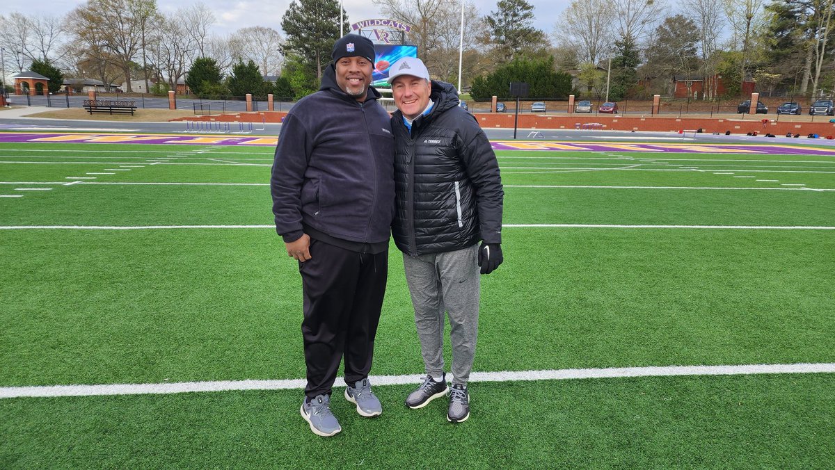 CoachTyRich74's tweet photo. First recruiting camp of the year, we got to see some ballers this weekend in Georgia @BALLERSCHOICE1 @coachblair27 @Maurice312corp https://t.co/EA36N4cukV