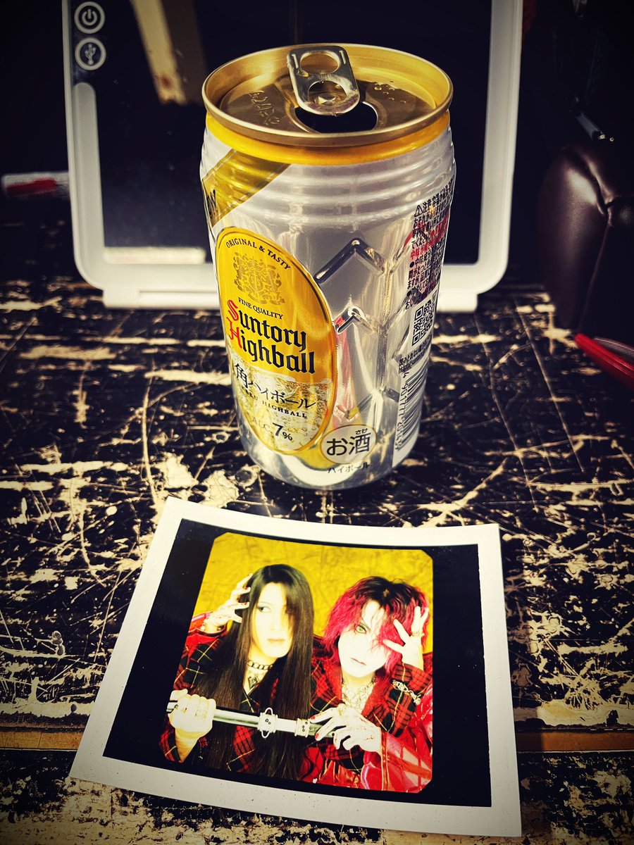 Kzi_official's tweet photo. 今夜も酔い夜ありがとう https://t.co/hRecsQsj99