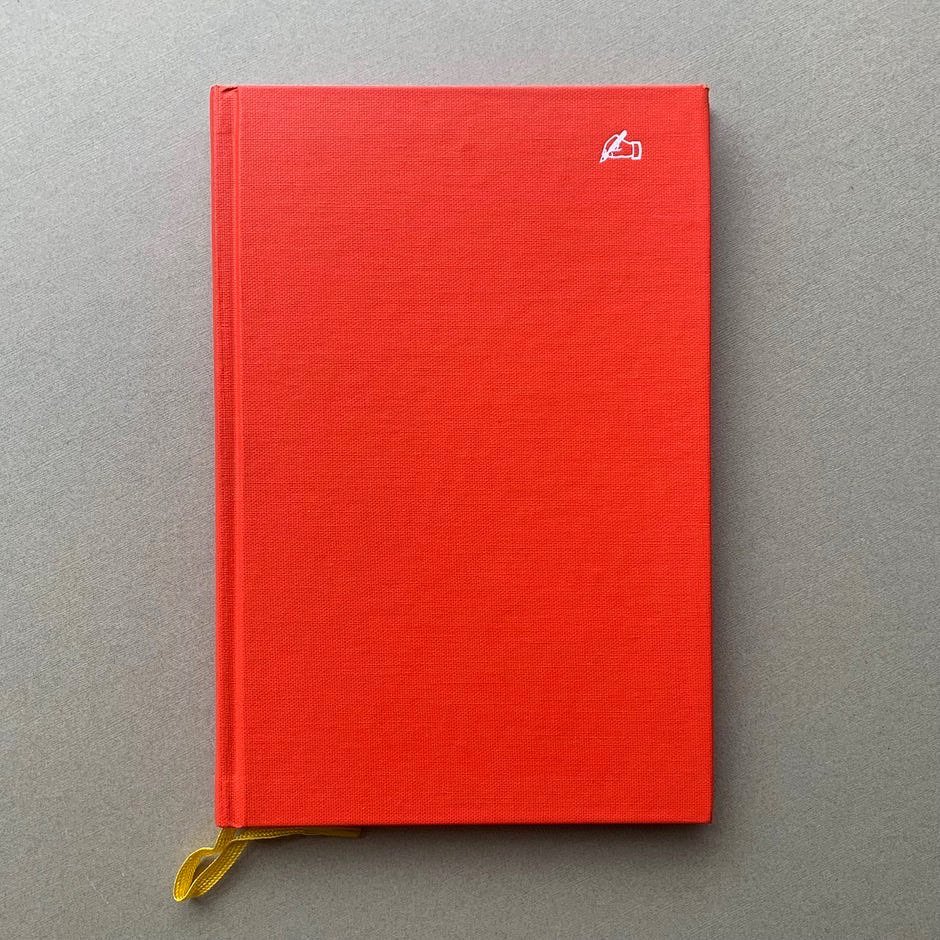 ThePrintArkive's tweet photo. NEW STOCK https://t.co/uLNGIYW9xA
Rhyme & reason: A typographic novel m
Erik Spiekermann
1987
STOCK WANTED - Get in touch if you have (or know anyone with) collections for sale.
#theprintarkive #indiebookstore #designbook #graphicdesignbook #designinspo #typeography #typographybook #typedesigner #typographer #erikspiekermann @espiekermann