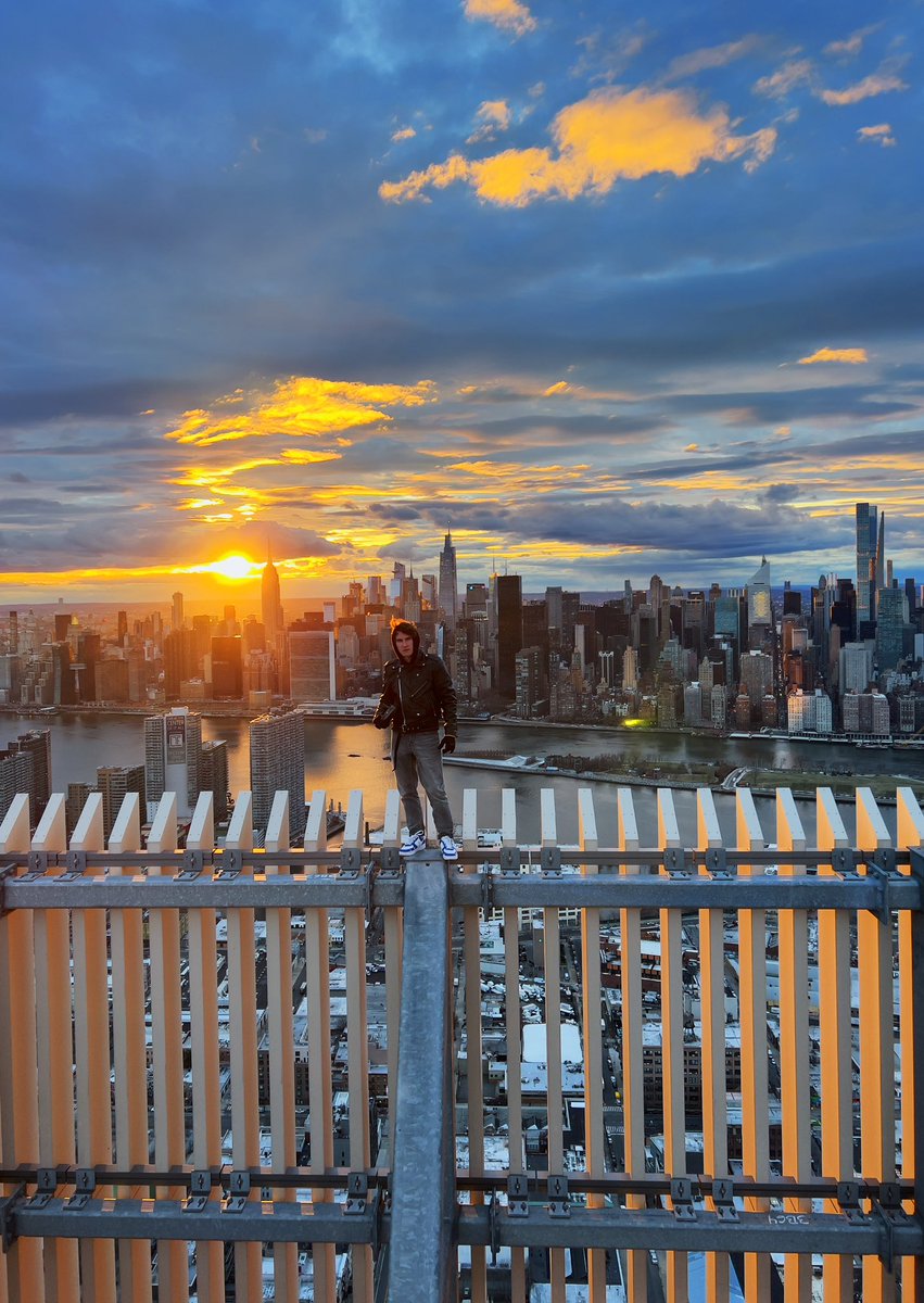 Rise and shine - New York!

GM