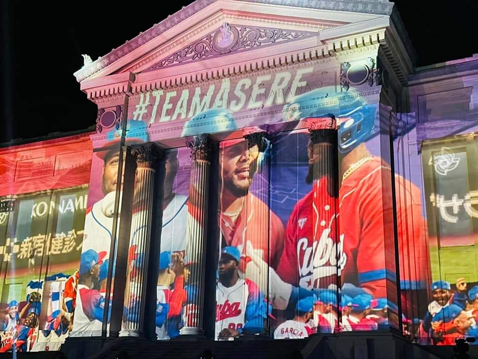 Este domingo se llama #TeamAsere. Y todos los pensamientos, sentimientos y emociones de #Cuba estarán puestos en el terreno. #HastaLaVictoriaSiempre