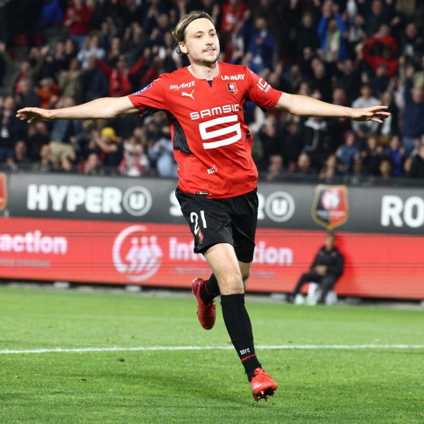 Real Madrid 👑 tweet media