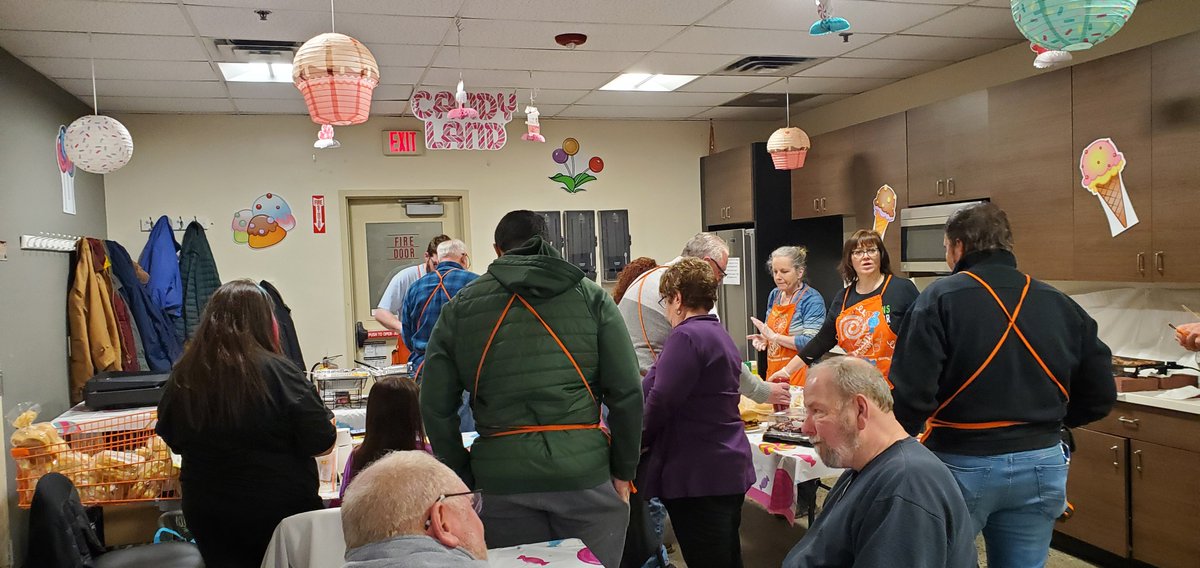 Robinbacchus2's tweet photo. Day 2 of celebrating Success Sharing @909 @MaryStrothers @eileen0909rox @WaltAusland @HazemElrashidi https://t.co/IhhDGt158X