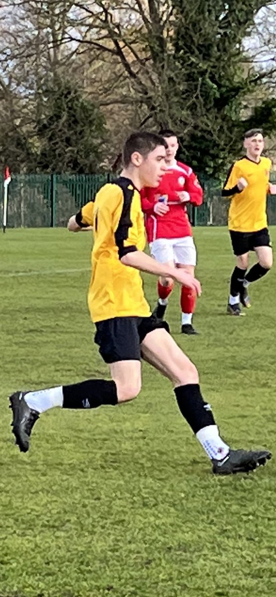 liammacca4's tweet photo. Last @HantsSchoolsFA u15 game! https://t.co/QOmVkjfWu4