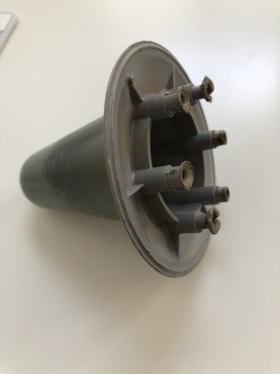 Twitter experts I need you. Found this in my tumble dryer. Looks like a part that's come loose but can't see where to slot it back in. Any ideas? #nothandy #diydeficient
