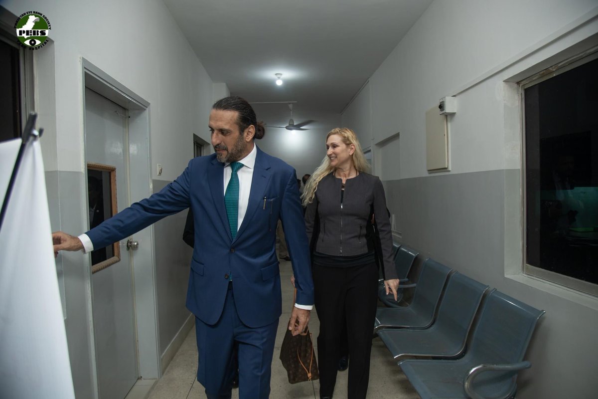 DrJMughal's tweet photo. Grateful to US Consul General Ms Nicole D. Theriot, British Chief of Mission @MartinDkarachi, Donors, Friends & Family, for making time from their busy schedules, on a week day, to attend the Inauguration of @PEBS_Hospital #OralCancer #SurgeryUnit #ICU & #GeneralWard, in North Karachi.
#beatoralcancer
#TogetherWeCan
Unique Facility #Free_of_Cost, for those suffering from this terrible disease
#MaxillofacialSurgery
#OMFS