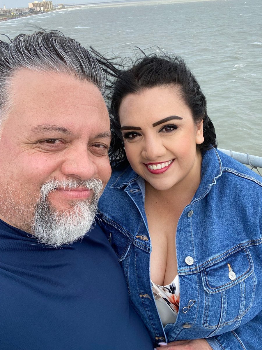 PFlores_SSAISD's tweet photo. Much needed relaxation and fun in Corpus Christi. #SpringBreak2023 #OurLadyofCorpusChristi #USSLexington #TexasStateAquarium #WhitecapBeach https://t.co/8TdsJaRfxN