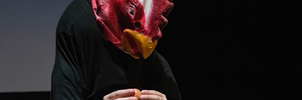 Review ⭐ ⭐ ⭐ ⭐  OMELETTEMACHINE, <a href="/TommasoGiacomi1/">Tommaso Giacomin</a> @VAULTFestival "everything that Bouffon is meant to be and leaves you laughing, uncomfortable and yet with a profound thought on family relationships and the capitalist world" <a href="/GetTheChance4U/">GetTheChance</a> #saveVault buff.ly/3yODUr5