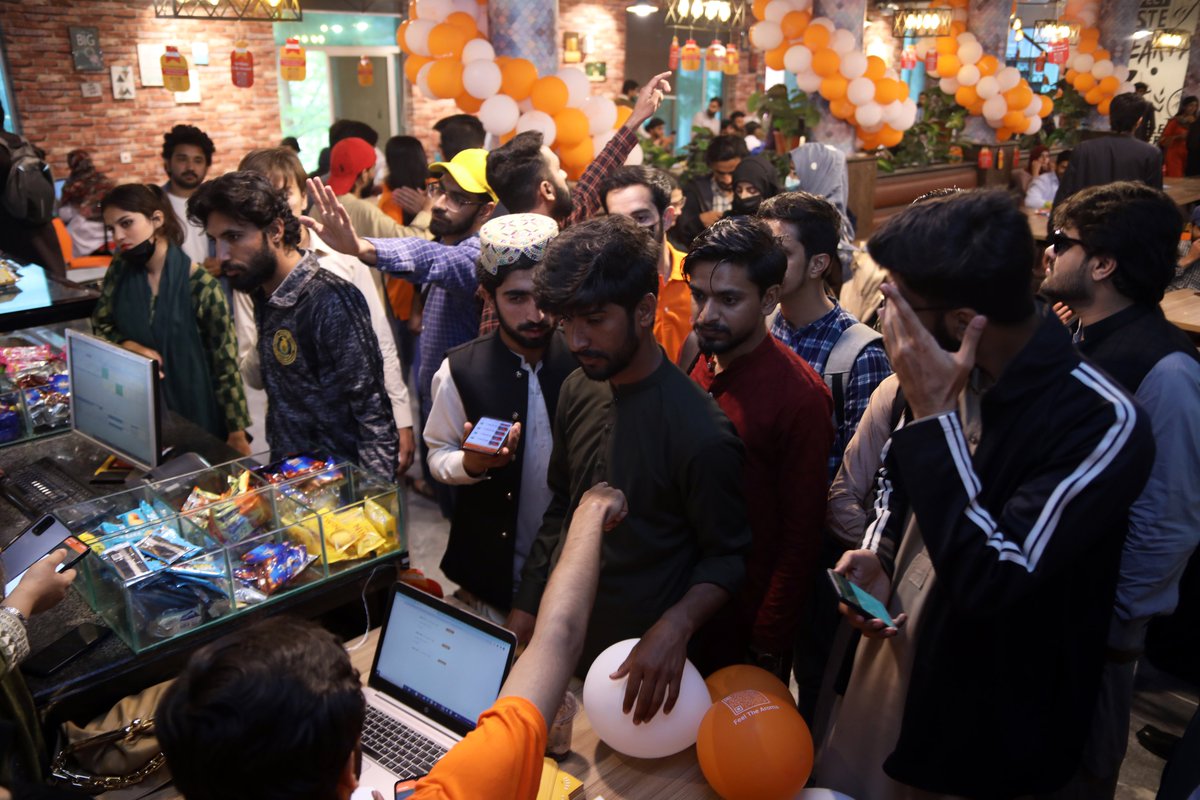 FlavryOy's tweet photo. Thank you, #Lahore for an amazing response. #Flavry has officially #launched and is ready to take you all on a #flavourful Journey.
#foodandbeverages #foodtech #foodintheair #foodingredients #tasteofhome #minhajuniversity #tastesbetterthanitlooks #launchday https://t.co/qRDePBj3vW