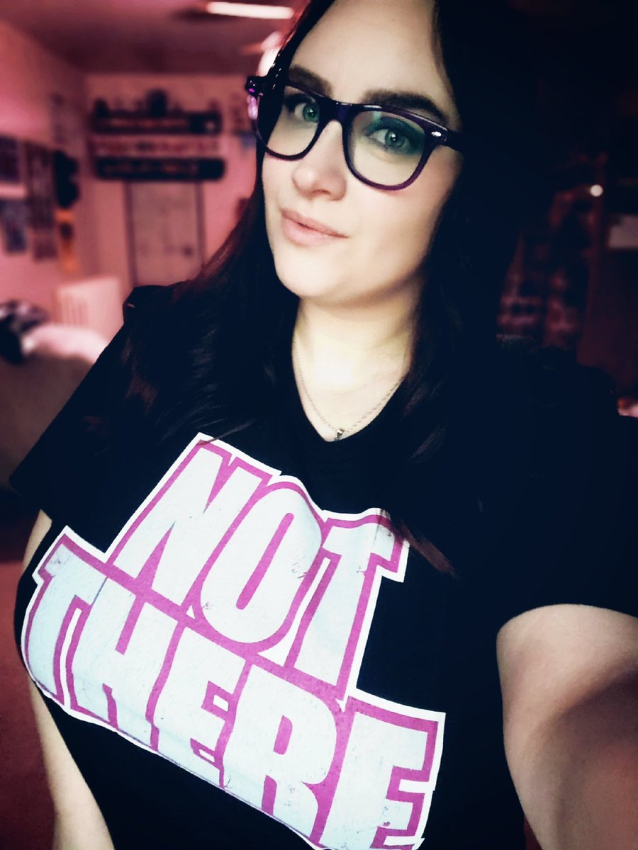 ThatsSoDebonair's tweet image. Day 49 #BOShirtChallenge is for INDY GOD @TheMattCardona #StillNotThere #WWWYKI #Broski #BustedOpen #linkinbio

@BustedOpenRadio @davidlagreca1 @NationsCorner