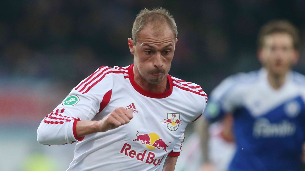 RBLeipzig's tweet photo. 🥳 Happy Birthday, Matthias #Morys!

Unser ehemaliger Stürmer (49 Partien | 5 Tore | 10 Assists) und Torschütze in der legendären Aufstiegsrunde gegen #Lotte feiert heute seinen 3️⃣6️⃣. Geburtstag.

Wir wünschen alles Gute &amp; vor allem Gesundheit! https://t.co/B88t5sJchl